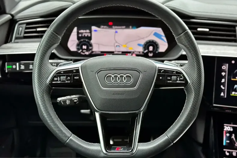 Audi Q8 e-tron din 2023 cu 61.980 km - oferta AUD230493 - foto 16