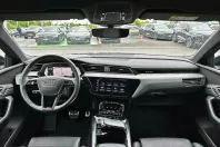 Audi Q8 e-tron din 2023 cu 61.980 km - oferta AUD230493 - foto 25
