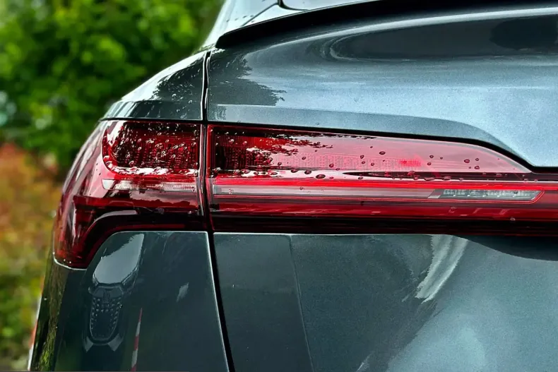 Audi Q8 e-tron din 2023 cu 61.980 km - oferta AUD230493 - foto 32