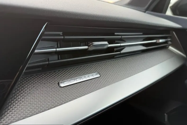 Audi RS3 din 2022 cu 86.500 km - oferta AUD230508 - foto 24