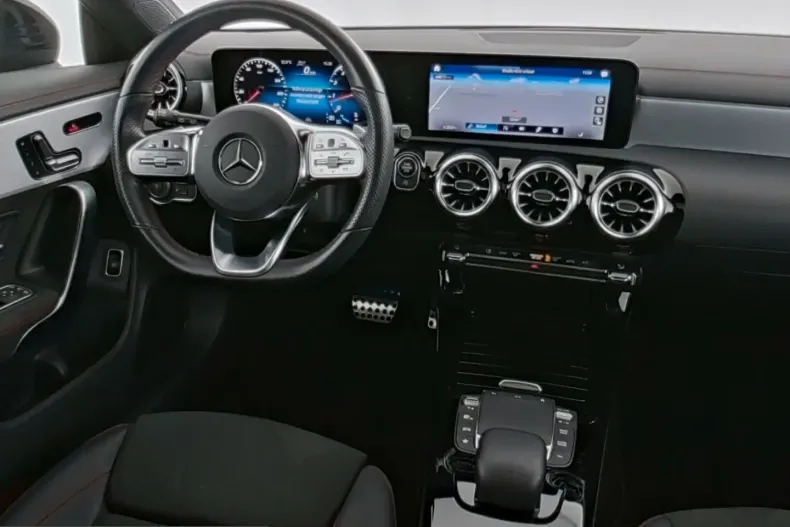 Mercedes-Benz CLA 250 (Clasa CLA) din 2023 cu 36.712 km - oferta MER230509 - foto 16