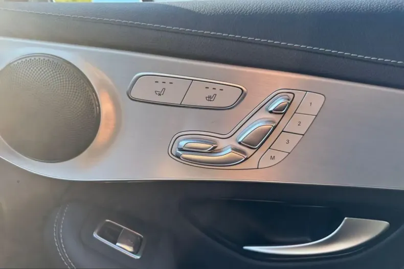 Mercedes-Benz GLC 400 (Clasa GLC) din 2021 cu 79.600 km - oferta MER230512 - foto 17