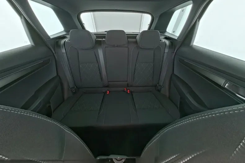 Skoda Karoq din 2023 cu 60.895 km - oferta SKO230513 - foto 17