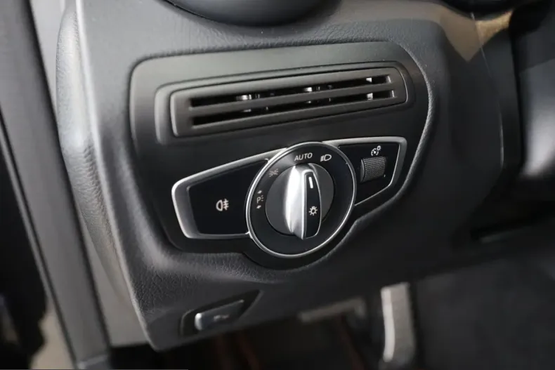 Mercedes-Benz GLC 43 AMG (Clasa GLC) din 2021 cu 81.300 km - oferta MER230515 - foto 25