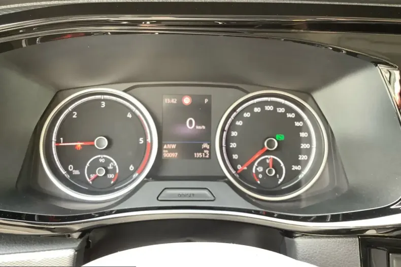Volkswagen T6 Multivan din 2021 cu 90.092 km - oferta VOL230519 - foto 12