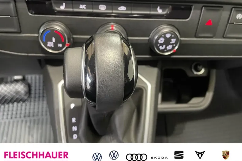 Volkswagen T6 Multivan din 2023 cu 23.692 km - oferta VOL230520 - foto 14