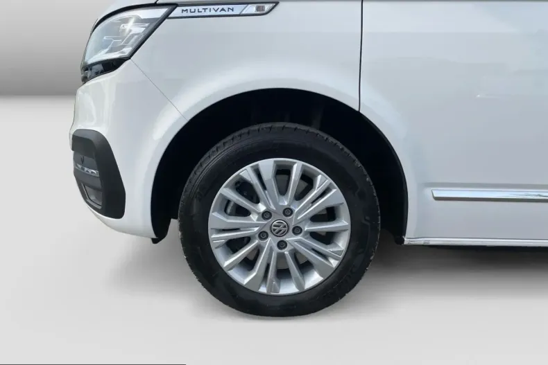 Volkswagen T6 Multivan din 2021 cu 65.794 km - oferta VOL230529 - foto 3