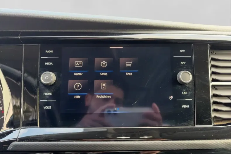Volkswagen T6 Multivan din 2021 cu 53.955 km - oferta VOL230530 - foto 14