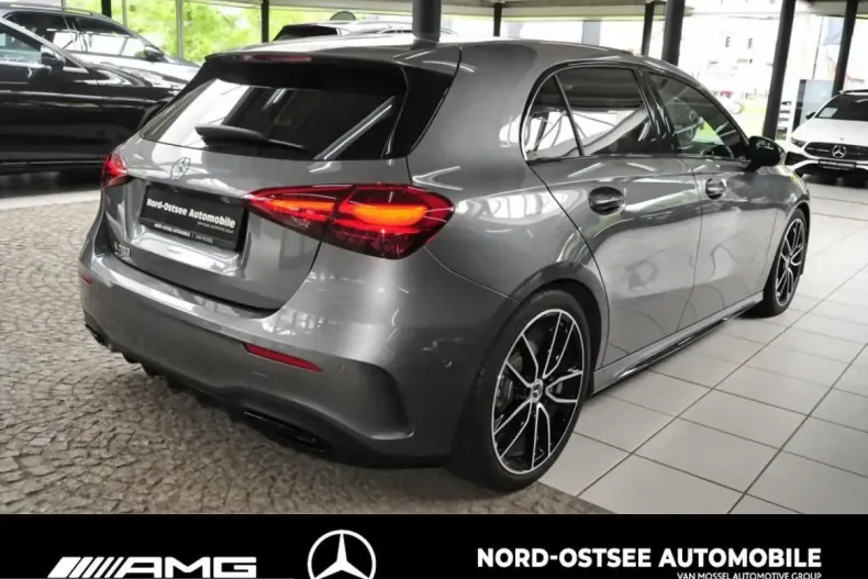 Mercedes-Benz A 200 (Clasa A) din 2025 cu 9.933 km - oferta MER230534 - foto 4