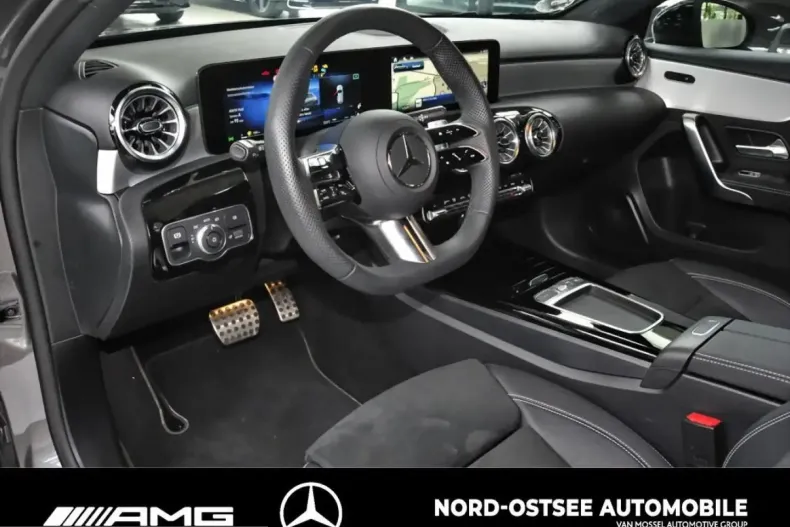 Mercedes-Benz A 200 (Clasa A) din 2025 cu 9.933 km - oferta MER230534 - foto 7