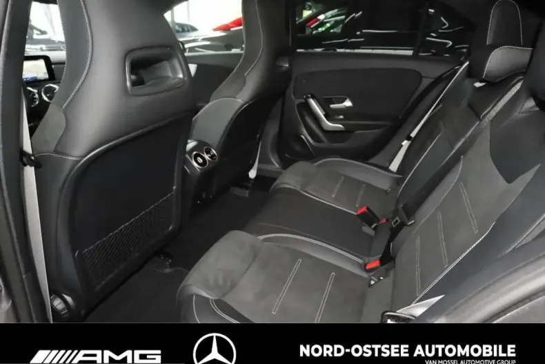 Mercedes-Benz A 200 (Clasa A) din 2025 cu 9.933 km - oferta MER230534 - foto 11