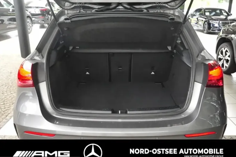 Mercedes-Benz A 200 (Clasa A) din 2025 cu 9.933 km - oferta MER230534 - foto 13