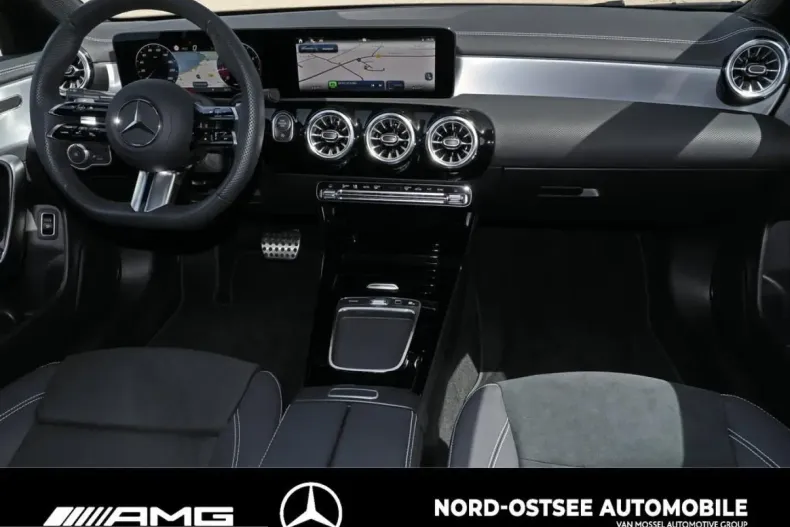 Mercedes-Benz CLA 200 (Clasa CLA) din 2025 cu 12.122 km - oferta MER230536 - foto 12