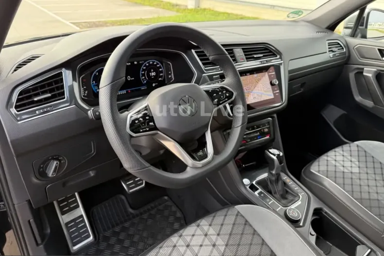 Volkswagen Tiguan Allspace din 2022 cu 56.850 km - oferta VOL230538 - foto 17