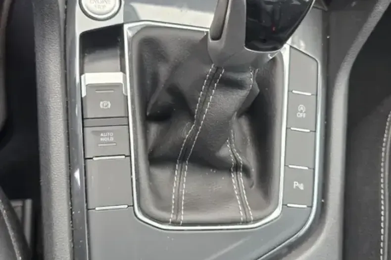 Volkswagen Tiguan din 2021 cu 92.000 km - oferta VOL230540 - foto 25