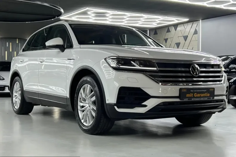 Volkswagen Touareg din 2022 cu 89.000 km - oferta VOL230542 - foto 3