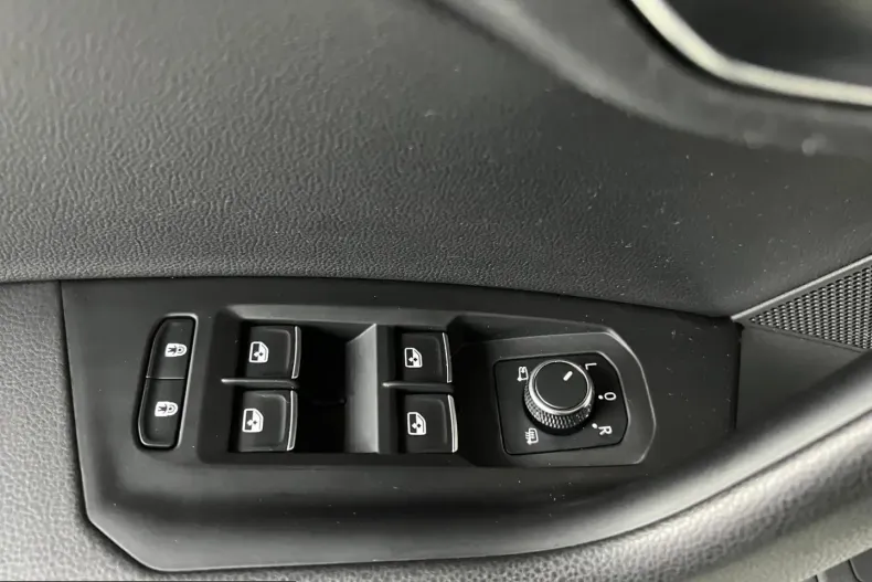Volkswagen Touareg din 2022 cu 89.000 km - oferta VOL230542 - foto 15