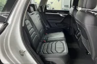 Volkswagen Touareg din 2022 cu 89.000 km - oferta VOL230542 - foto 17