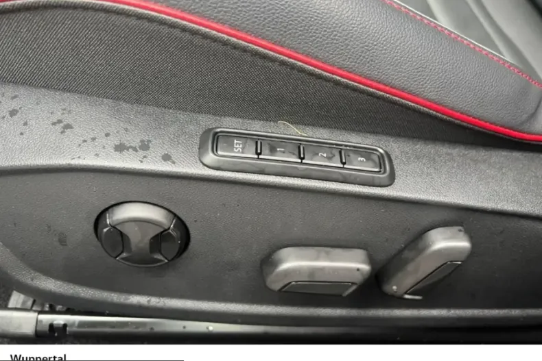 Volkswagen Golf din 2023 cu 61.251 km - oferta VOL230544 - foto 11