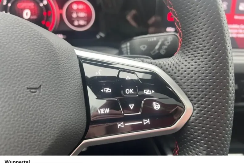Volkswagen Golf din 2023 cu 61.251 km - oferta VOL230544 - foto 19