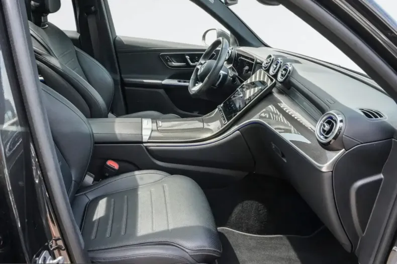 Mercedes-Benz GLC 200 (Clasa GLC) din 2025 cu 37.650 km - oferta MER230547 - foto 7