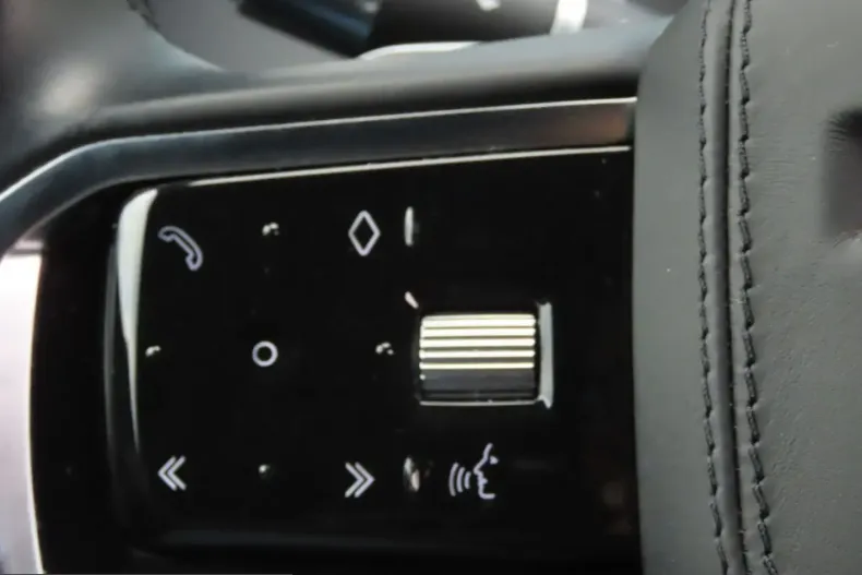 Land Rover Range Rover Velar din 2021 cu 91.295 km - oferta LAN230548 - foto 18