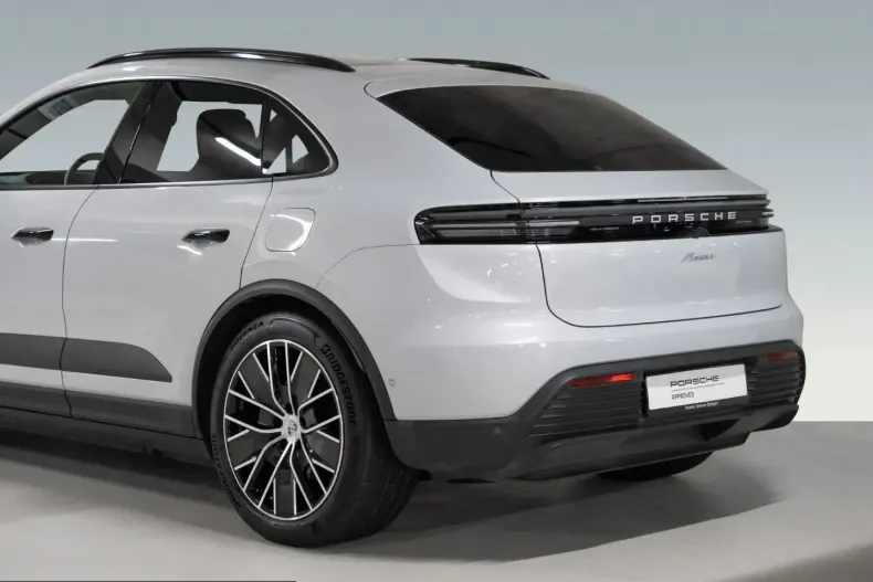 Porsche Macan din 2024 cu 22.500 km - oferta POR230551 - foto 11