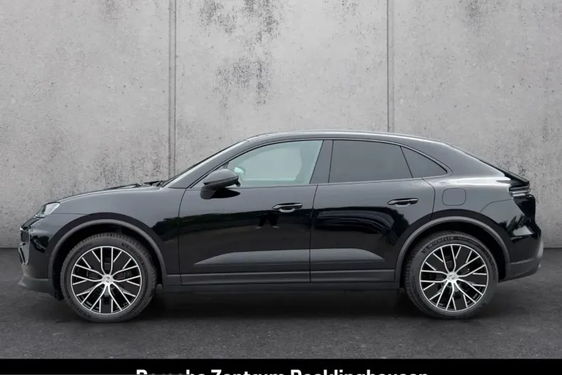 Porsche Macan din 2024 cu 16.927 km - oferta POR230553 - foto 2
