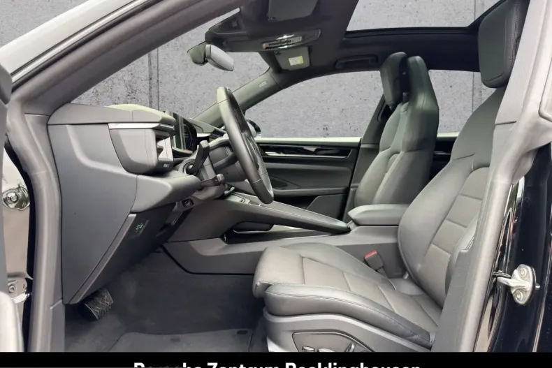 Porsche Macan din 2024 cu 16.927 km - oferta POR230553 - foto 4