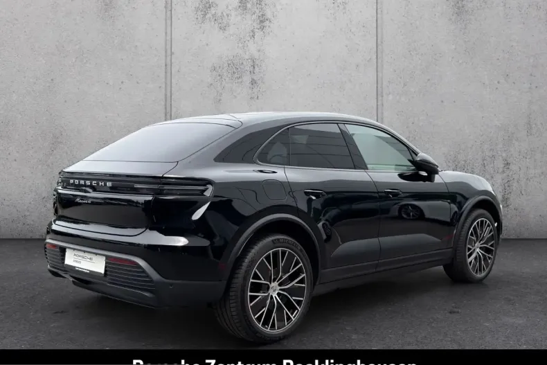 Porsche Macan din 2024 cu 16.927 km - oferta POR230553 - foto 7