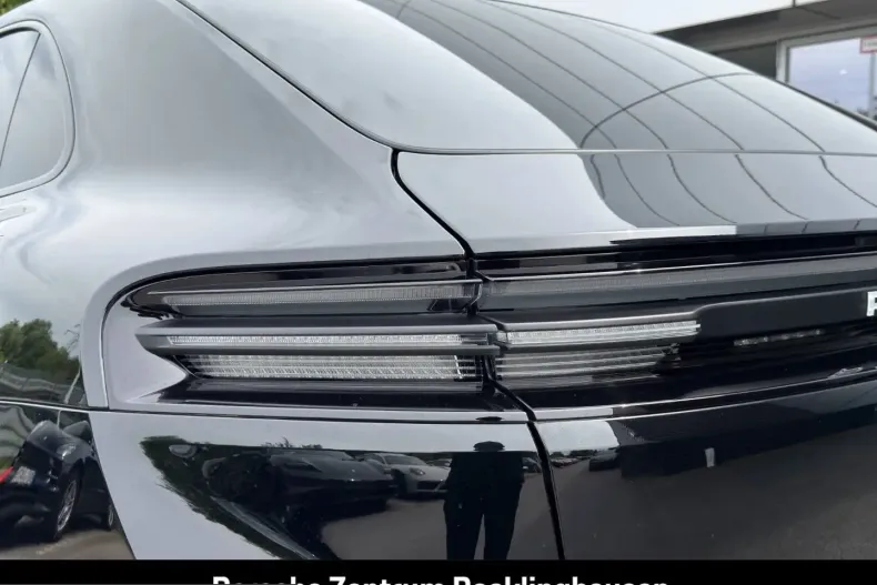 Porsche Macan din 2024 cu 16.927 km - oferta POR230553 - foto 13