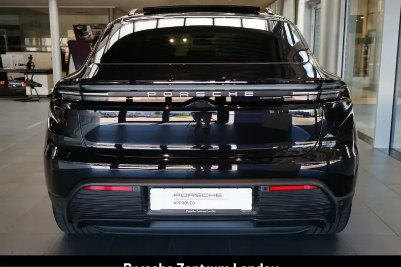 Porsche Macan din 2025 cu 15.990 km - oferta POR230554 - foto 3