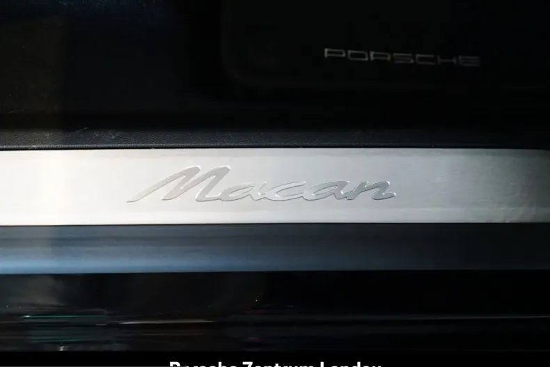 Porsche Macan din 2025 cu 15.990 km - oferta POR230554 - foto 32