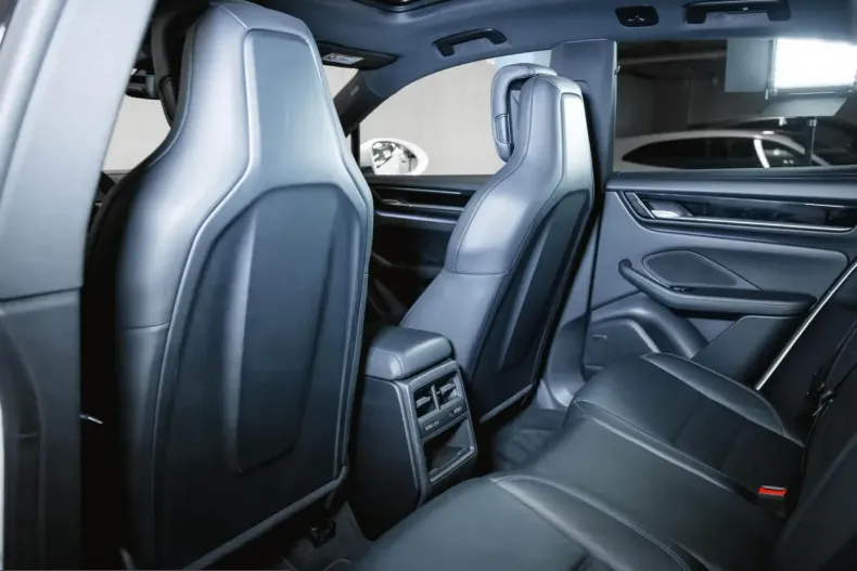 Porsche Macan din 2024 cu 39.990 km - oferta POR230559 - foto 21