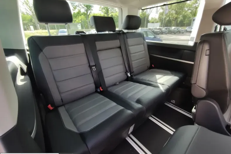 Volkswagen T6 Multivan din 2021 cu 88.720 km - oferta VOL230561 - foto 12