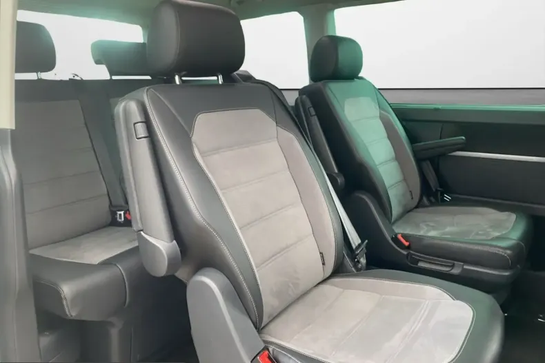 Volkswagen T6 Multivan din 2021 cu 98.618 km - oferta VOL230563 - foto 10