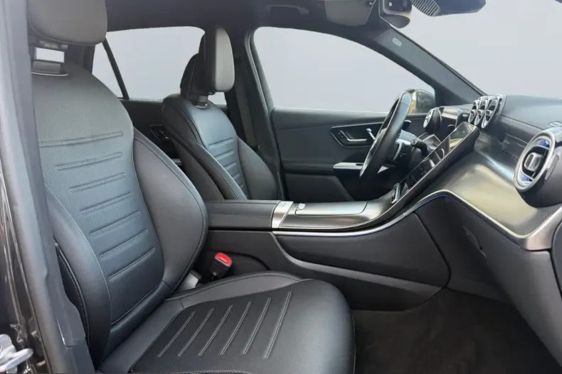 Mercedes-Benz GLC 300 (Clasa GLC) din 2024 cu 75.500 km - oferta MER230564 - foto 18