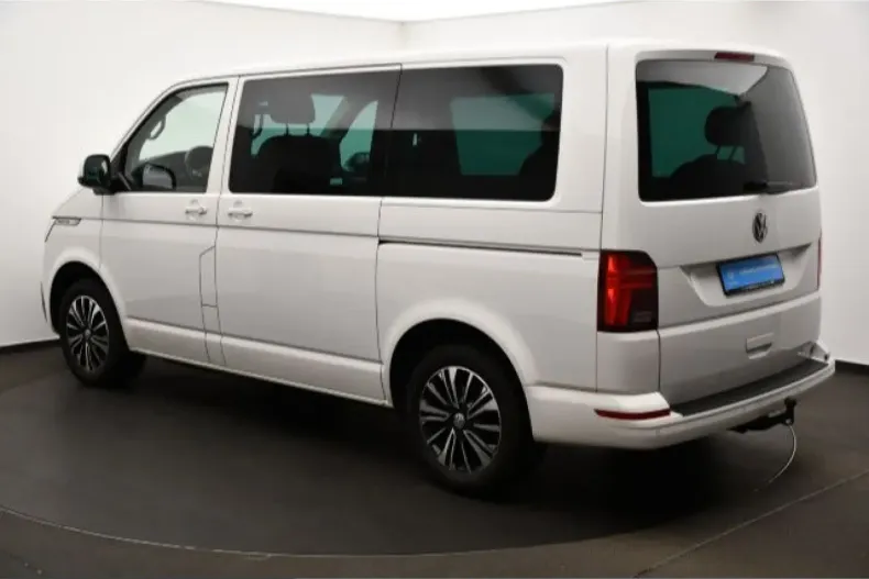 Volkswagen T6 Multivan din 2022 cu 99.850 km - oferta VOL230565 - foto 12