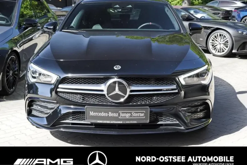 Mercedes-Benz CLA 35 AMG (Clasa CLA) din 2022 cu 42.638 km - oferta MER230567 - foto 2