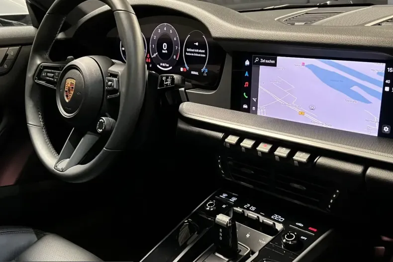 Porsche 992 din 2024 cu 13.800 km - oferta POR230576 - foto 18