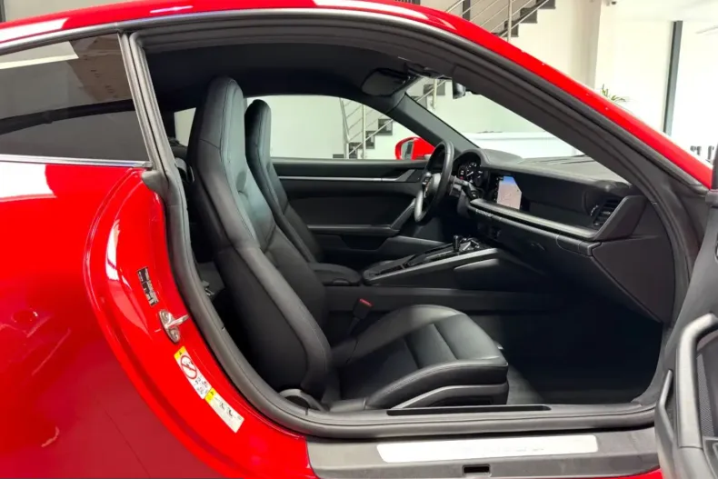 Porsche 911 din 2024 cu 31.000 km - oferta POR230577 - foto 5