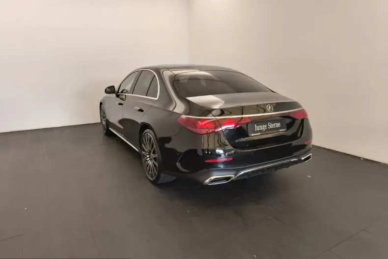 Mercedes-Benz E 220 (Clasa E) din 2025 cu 30.791 km - oferta MER230579 - foto 7