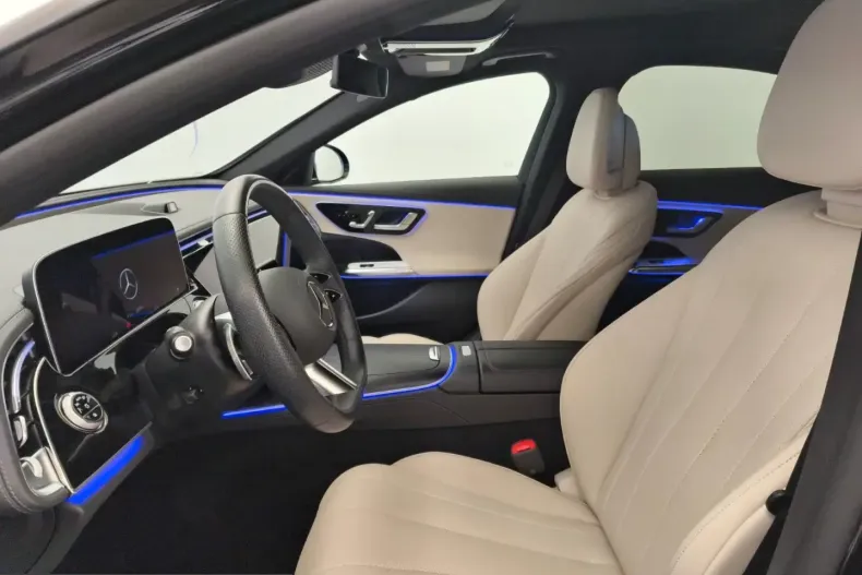 Mercedes-Benz E 220 (Clasa E) din 2025 cu 30.791 km - oferta MER230579 - foto 11
