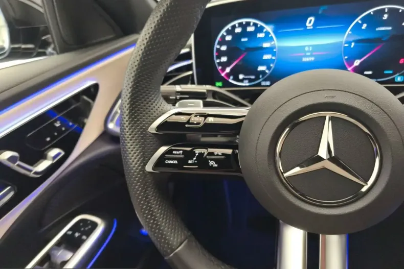Mercedes-Benz E 220 (Clasa E) din 2025 cu 30.791 km - oferta MER230579 - foto 16