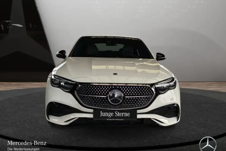 Mercedes-Benz E 220 (Clasa E) din 2025 cu 27.785 km - oferta MER230582 - foto 2