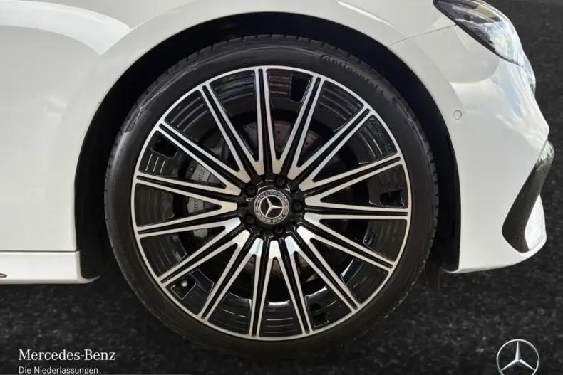 Mercedes-Benz E 220 (Clasa E) din 2025 cu 27.785 km - oferta MER230582 - foto 4