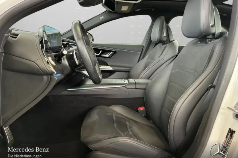 Mercedes-Benz E 220 (Clasa E) din 2025 cu 27.785 km - oferta MER230582 - foto 8