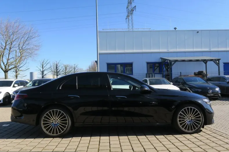 Mercedes-Benz E 200 (Clasa E) din 2024 cu 24.419 km - oferta MER230588 - foto 3