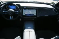 Mercedes-Benz E 200 (Clasa E) din 2024 cu 24.419 km - oferta MER230588 - foto 10