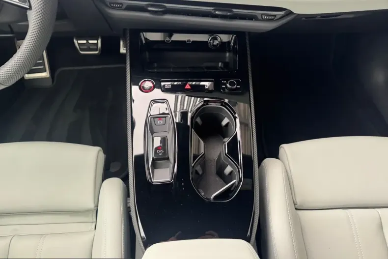 Audi A5 din 2025 cu 6.556 km - oferta AUD230589 - foto 11